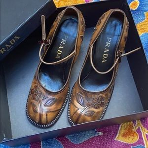 Vintage 90s Prada Leather Mary Jane Flower Heels